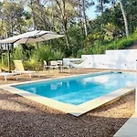 Σπίτι διακοπών Entire House In With Pool, Costa Brava Next To