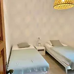 Entire House In With Pool, Costa Brava Next To