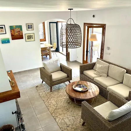 Entire House In With Pool, Costa Brava Next To Σπίτι διακοπών